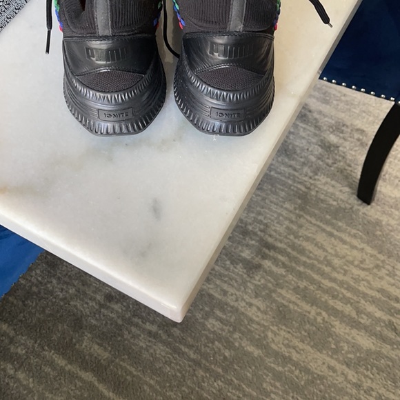 Puma - Picture 3 of 3